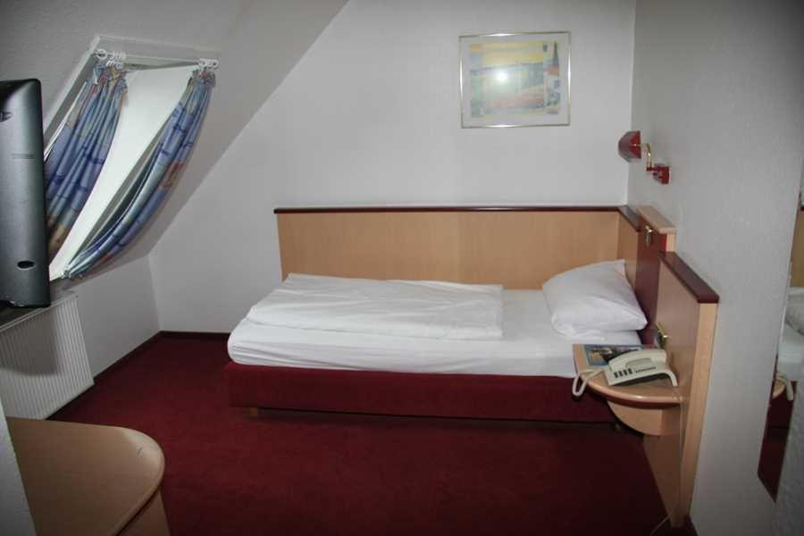 Hotel Vorsfelder Hof Wolfsburg Zewnętrze zdjęcie